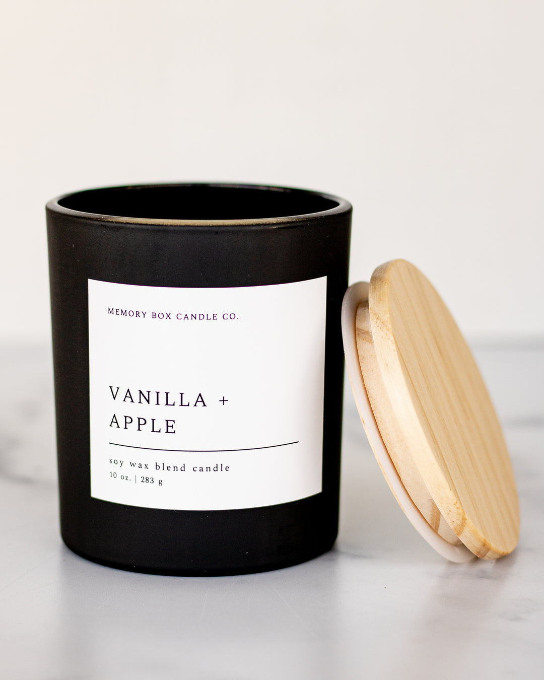 Vanilla + Apple | Matte Black Candle